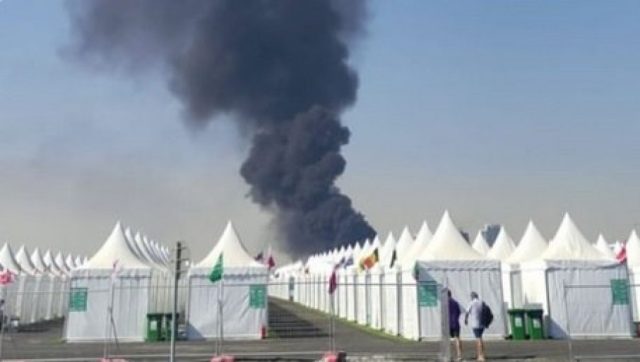 ПОЖАР НА МУНДИЈАЛОТ во КАТАР: Густ чад над „навивачкото село“ (ВИДЕО)