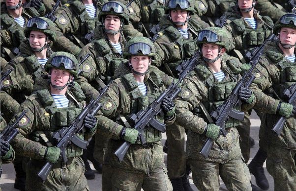 Како Русите ги мотивираат војниците: Кој прв ќе уништи тенк на НАТО добива 72.000 долари