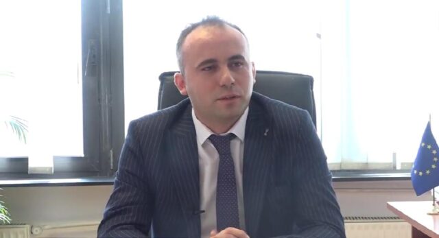 Екс-правобранителот Стафа признал вина и доби 15 месеци затвор за 50-те илјади евра поткуп